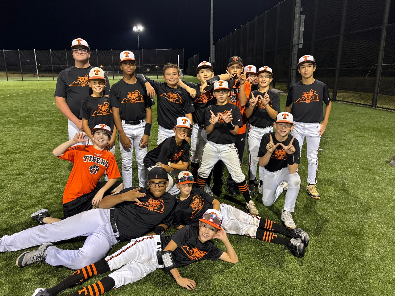 Rawlings Tigers NOVA 13U Black news image